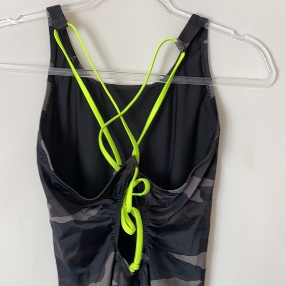 Athleta Freestyle Camo One Piece Swimsuit - Picture 3 of 6